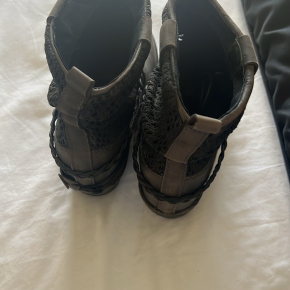 Booties - Picture 4 of 5